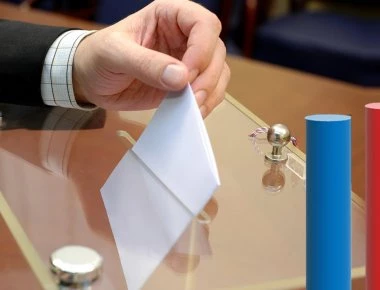 Προβάδισμα με 5,2 μονάδες στη ΝΔ δίνει δημοσκόπηση της ALCO - 23,1% έναντι 17,9% του ΣΥΡΙΖΑ